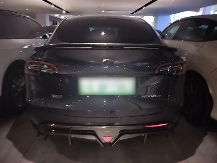 Model Y 2022 Facelift Long Range AWD photo 3