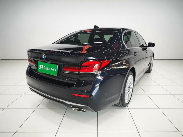 5 Series 2022 Facelift 530Li Exclusive Luxury photo 6