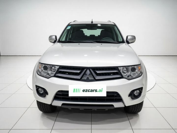 Pajero 2013 3.0L AT AWD Executive photo 2