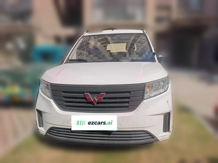 Wuling Hongguang PLUS 2020 1.5L MT Standard 5-Seater photo 2