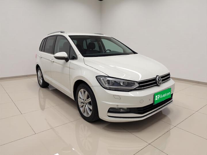 2018 L 280TSI DSG 7-Seater photo 3