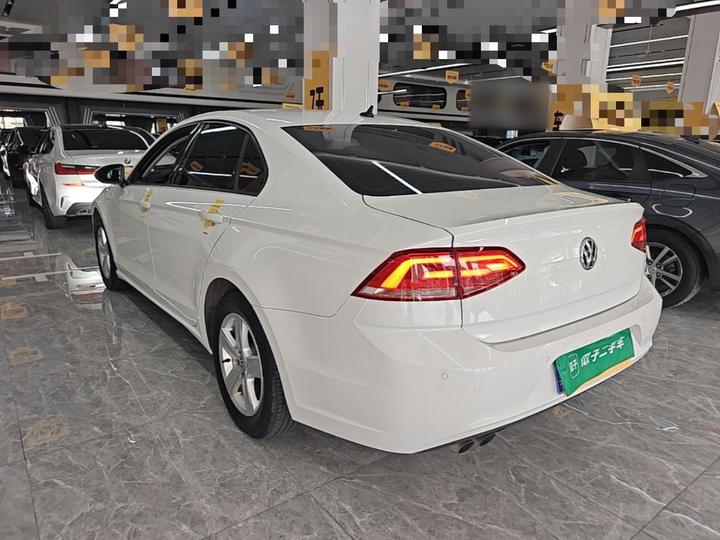 Lamando 2018 230TSI DSG photo 4