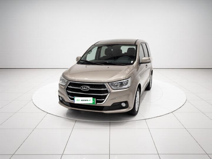 Refine M4 2016 2.0L MT Comfort photo 2