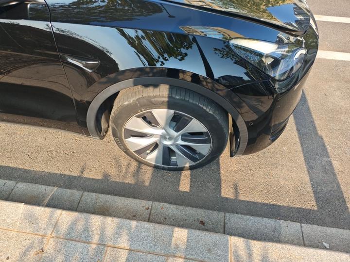 Model Y 2022 Facelift RWD photo 8