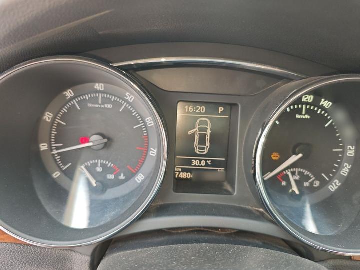 2012 1.4TSI DSG photo 4