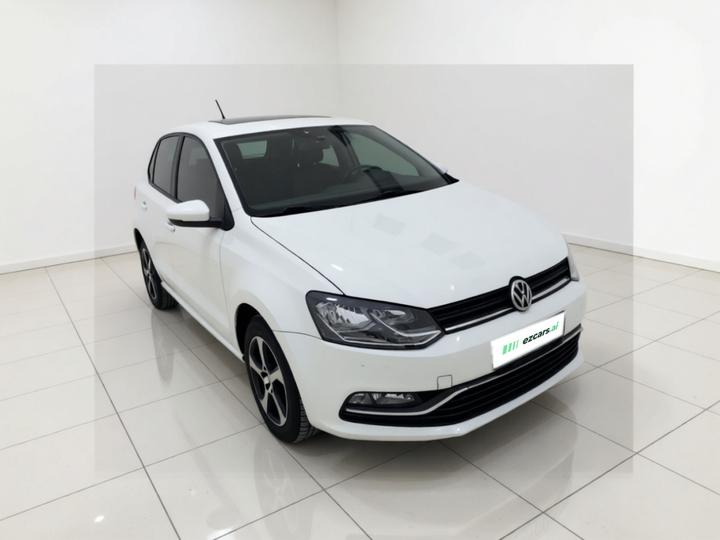 Polo 2016 1.6L AT Comfort photo 3