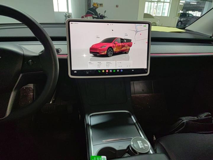 Model Y 2023 RWD photo 8