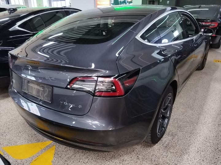 Model 3 2020 Standard Range RWD Upgraded photo 4