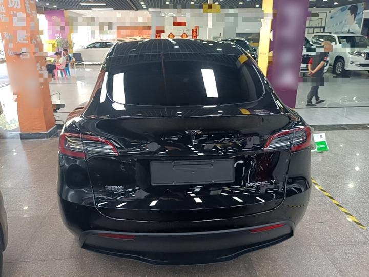 Model Y 2022 Facelift Long Range AWD photo 3