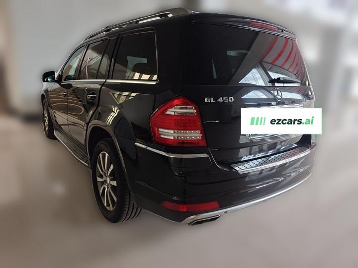 GL-Class 2011 GL 450 Premium Grand Edition photo 4