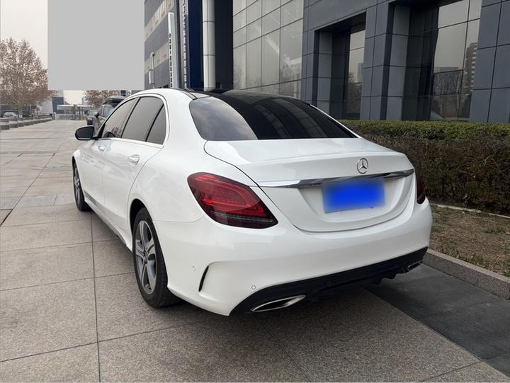 C-Class 2019 Facelift C 260 L Sport photo 3