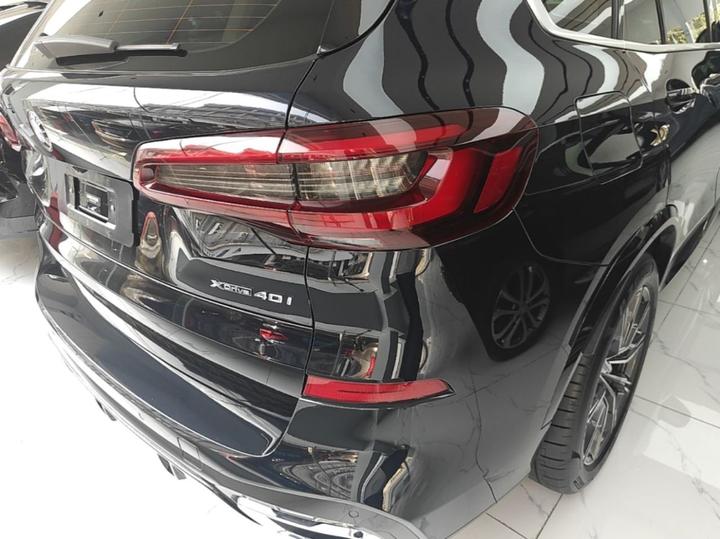 X5 Imported 2021 xDrive40i M Sport Package photo 7