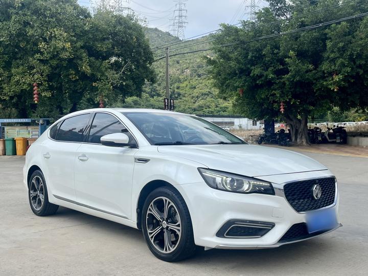 MG6 2017 20T MT Luxury Connected China V photo 3