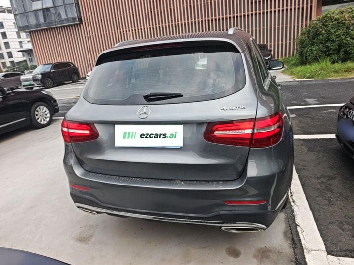 GLC 2018 GLC 260 4MATIC Luxury photo 5