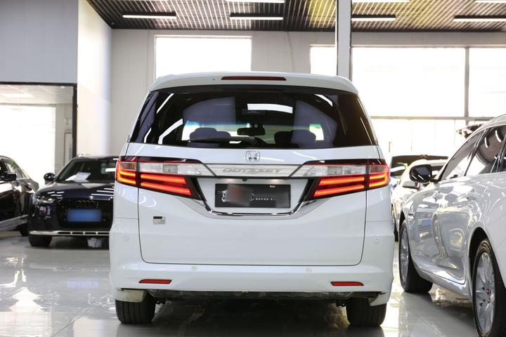 Odyssey 2015 2.4L Supreme photo 7