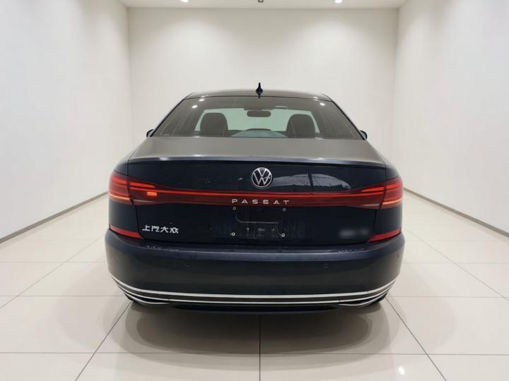 Passat 2023 Facelift 280TSI Business photo 3