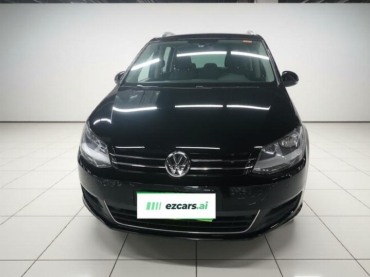2018 380TSI 7-Seater photo 2