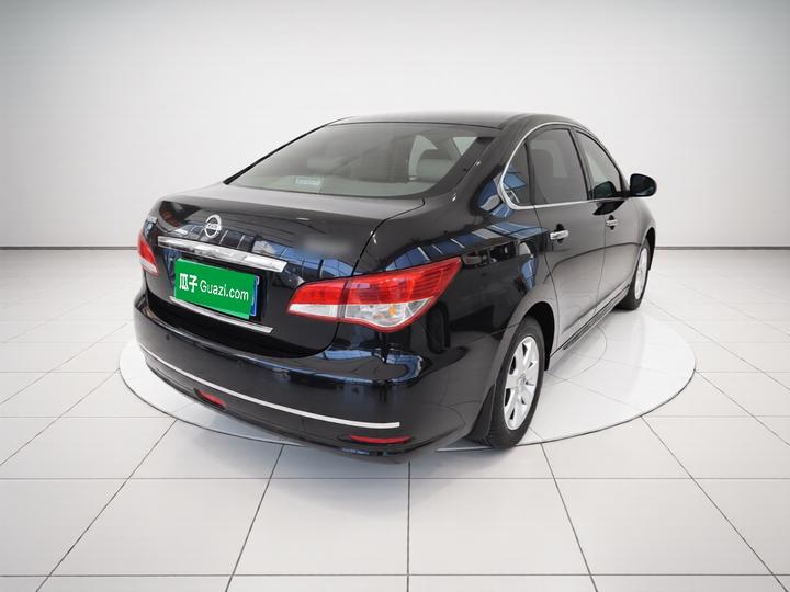 Sylphy 2012 Classic 1.6XE AT Comfort photo 6