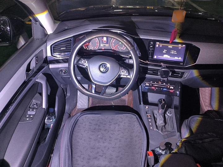 Tayron 2020 330TSI RWD Luxury Connected photo 7