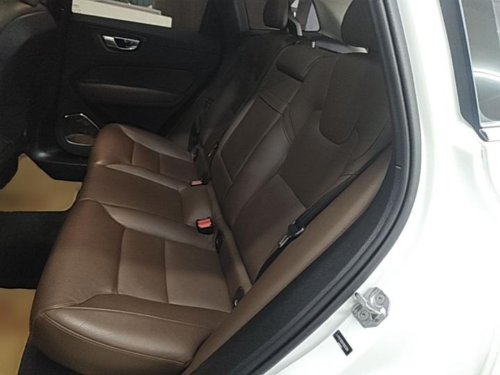 XC60 2019 T5 AWD China VI photo 4