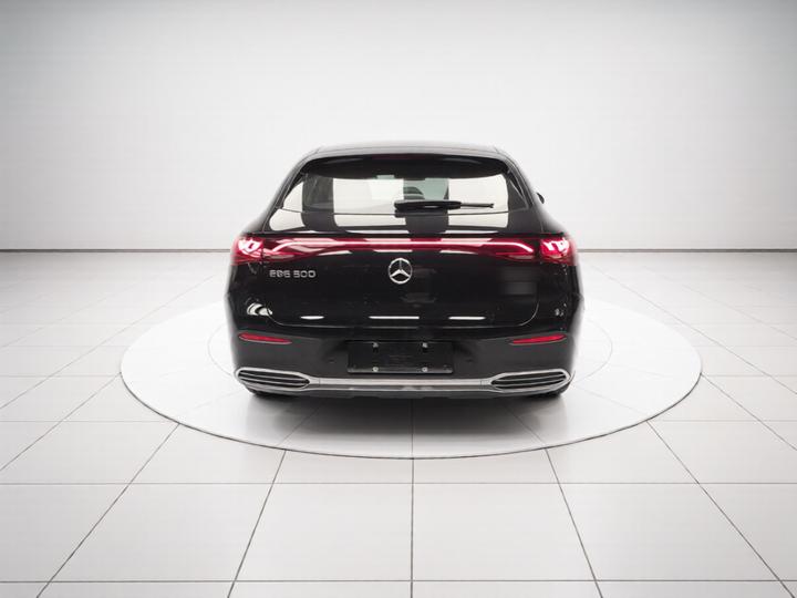 EQE SUV 2024 500 4MATIC photo 5