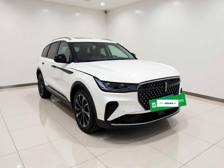 Nautilus 2023 2.0T AWD photo 3