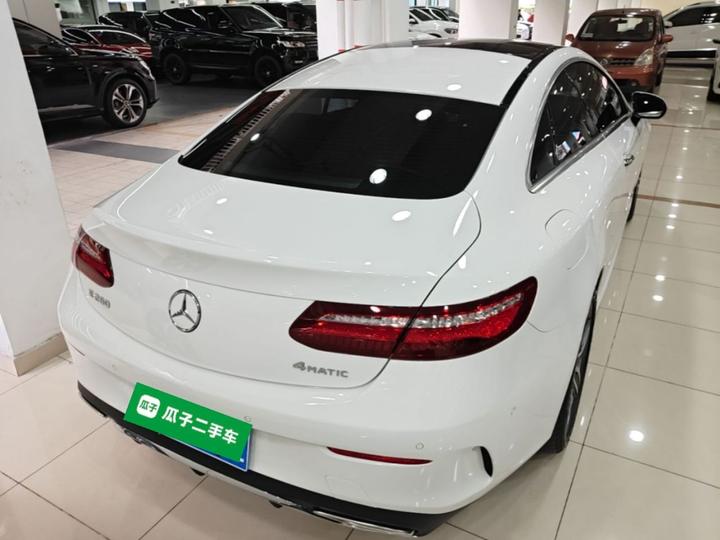 E-Class Imported 2020 E 260 4MATIC Coupe photo 5