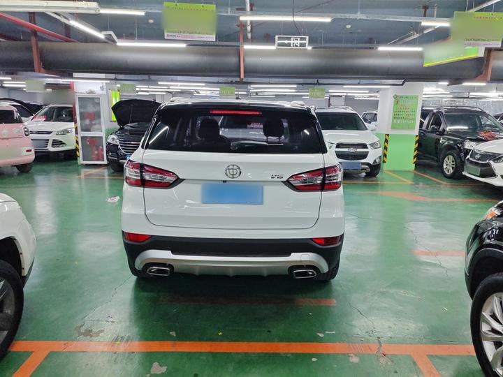 Zhonghua V6 2018 1.5T AT Premium photo 4
