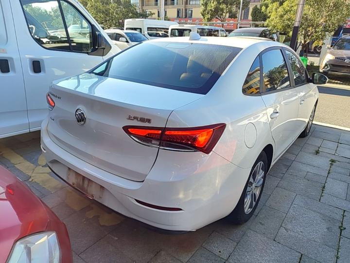 Excelle 2019 18T AT Elite China VI photo 4