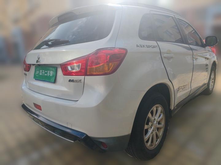 ASX 2013 2.0L MT RWD Comfort photo 6