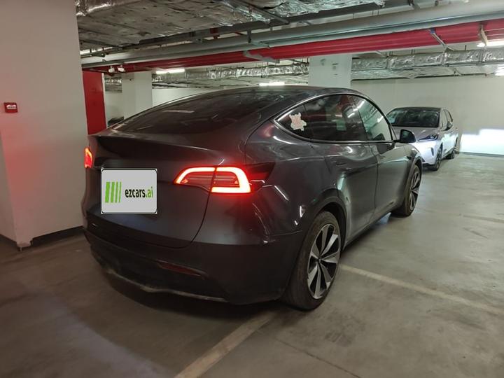 Model Y 2022 RWD photo 4