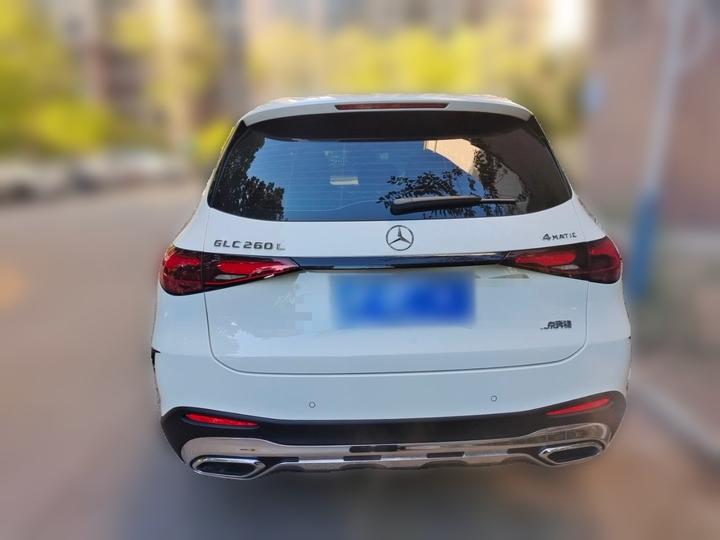 GLC 2023 GLC 260 L 4MATIC Luxury 5-Seater photo 5