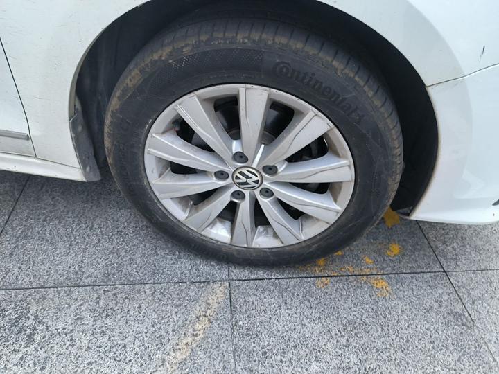 Sagitar 2015 1.6L AT Comfort photo 8