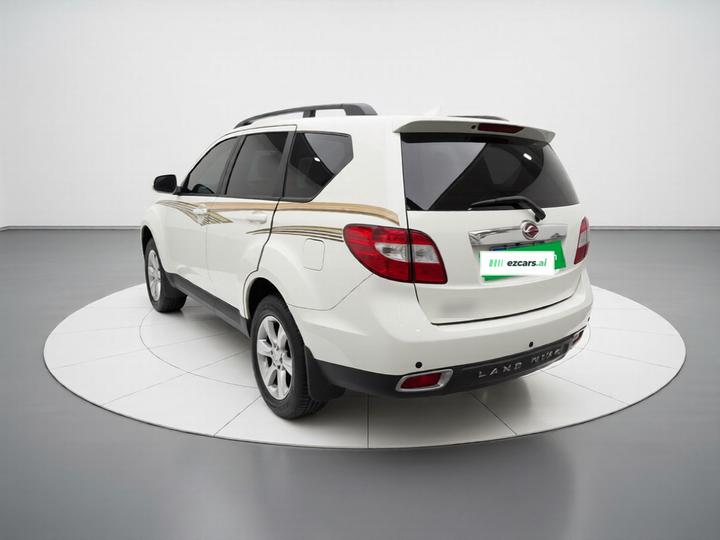 X8 2015 Explorer 2.0T Diesel 4X2 Luxury photo 4