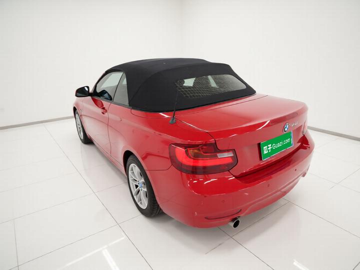 2 Series Imported 2015 218i Convertible Coupe photo 4