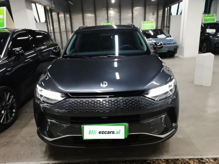 Leapmotor C11 2024 EREV 300 Exclusive photo 2