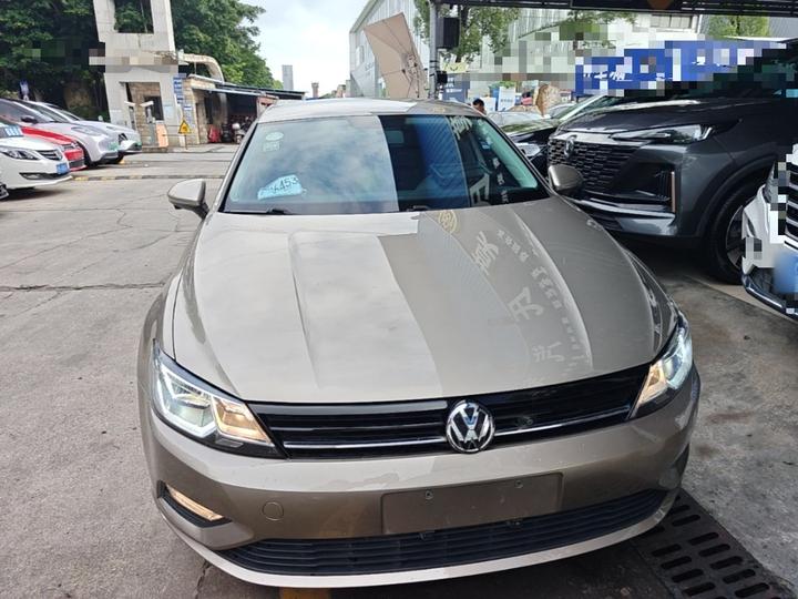 Lamando 2018 230TSI DSG photo 2