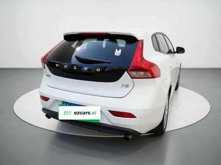 V40 2016 T3 photo 6