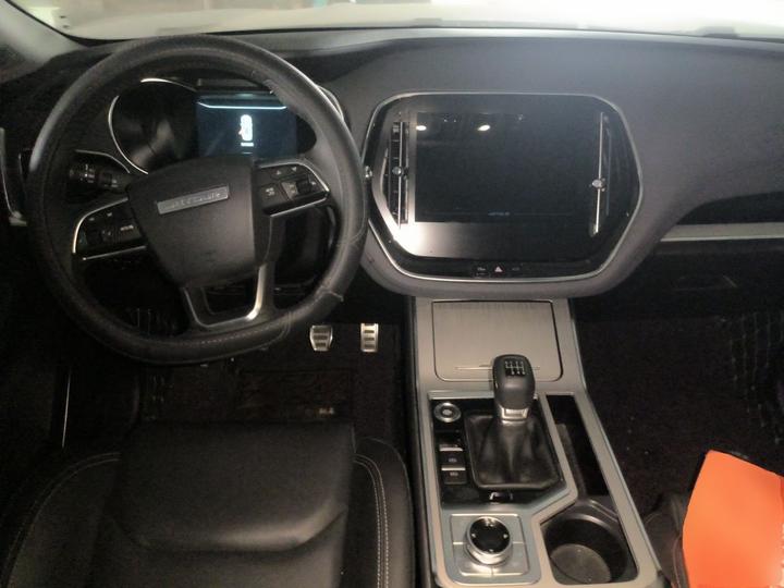X70 2020 1.5T MT 5-Seater photo 5