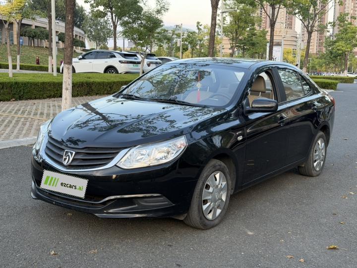 630 2013 1.5L MT Standard