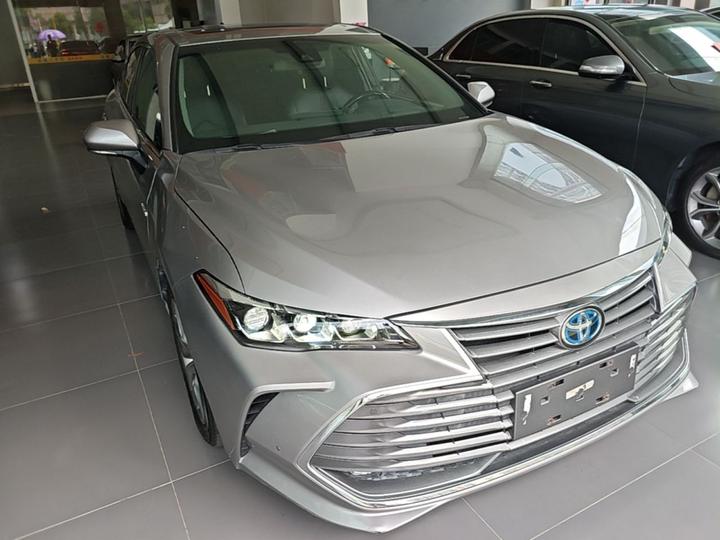Avalon 2019 Hybrid 2.5L Luxury China VI photo 3