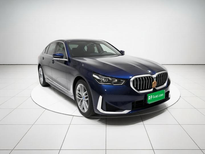 5 Series 2024 525Li Luxury photo 3