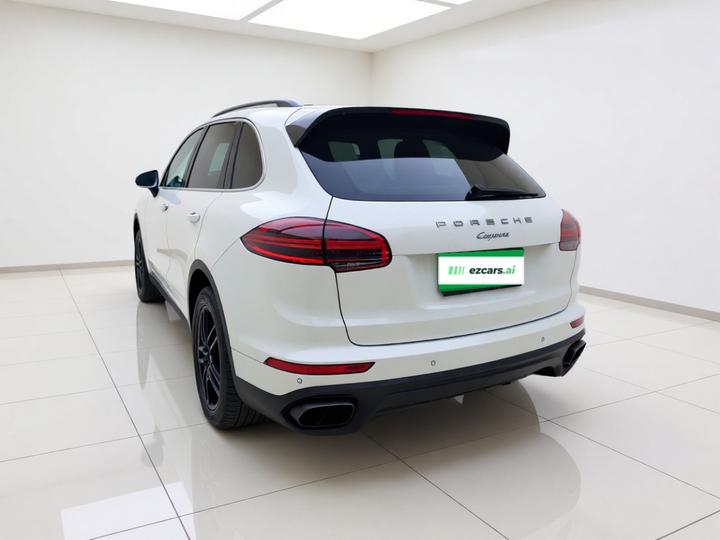 2015 Cayenne 3.0T photo 4