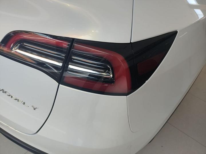 Model Y 2021 Standard Range RWD photo 7