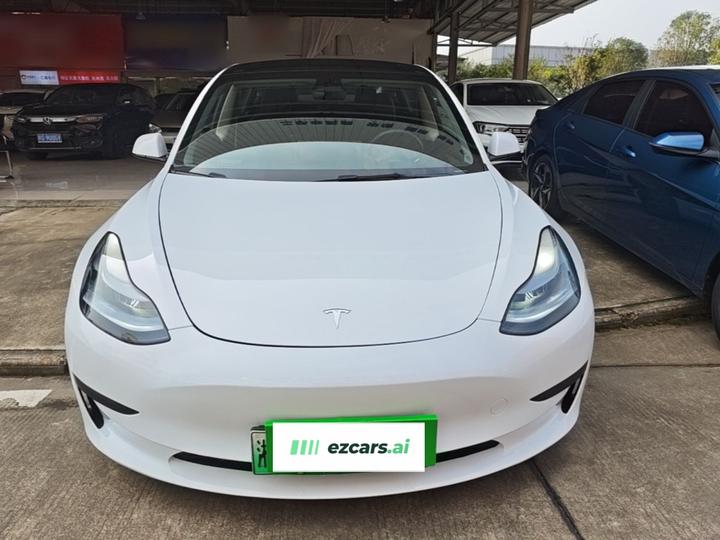 Model 3 2022 RWD photo 2