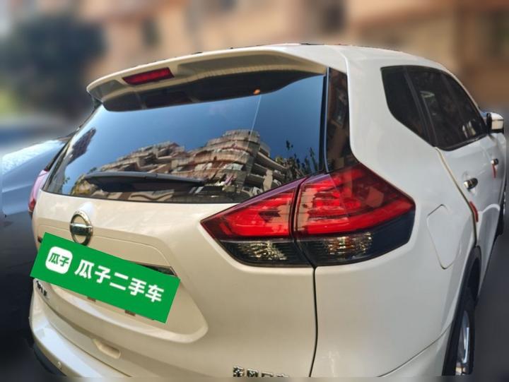 X-Trail 2017 2.0L CVT Comfort 2WD photo 5