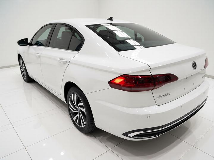 Bora 2026 200TSI DSG photo 4