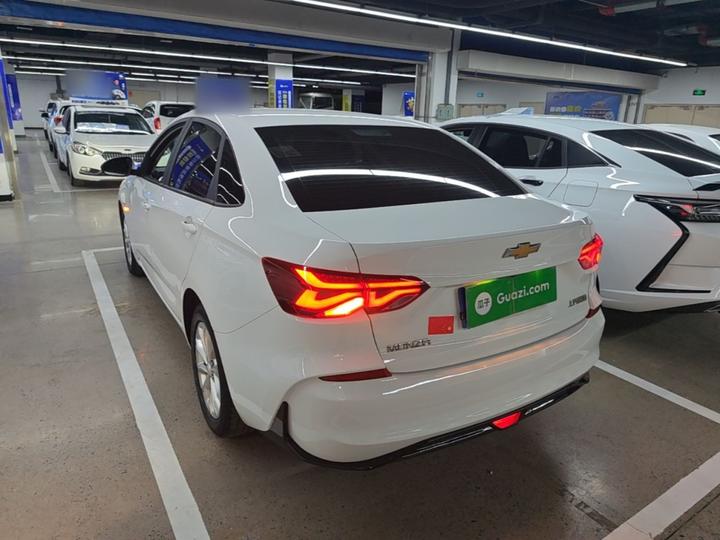 Cruze 2023 1.5L DCT photo 4
