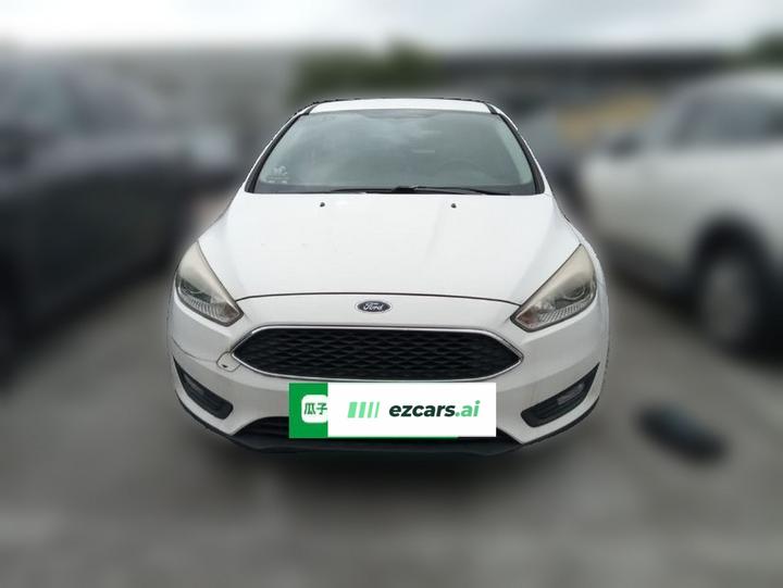 Focus 2017 Hatchback 1.6L AT Comfort photo 2