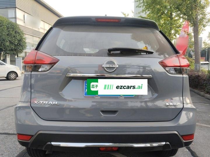 X-Trail 2025 2.0L RWD Leading photo 5